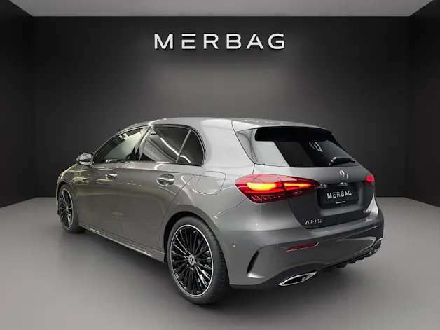 Mercedes-Benz A 220 4Matic 8G-DCT