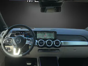 Mercedes-Benz EQB 300 4Matic Swiss Star