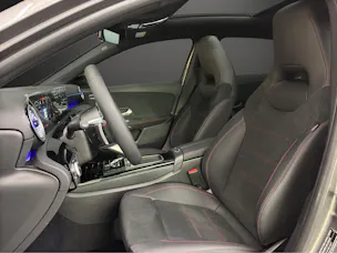 Mercedes-Benz A 220 4Matic 8G-DCT
