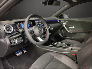 Mercedes-Benz A 220 4Matic 8G-DCT