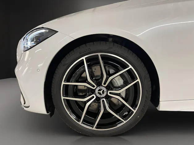 Mercedes-Benz C 220 d 4 Matic