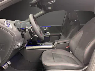 Mercedes-Benz B 200 7G-DCT