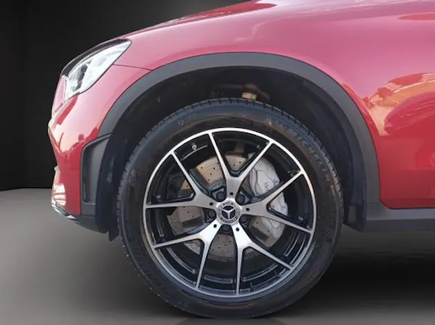 Mercedes-Benz GLC 300 de AMG Line 4M A
