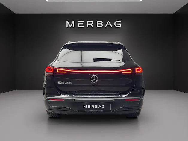 Mercedes-Benz EQA 250