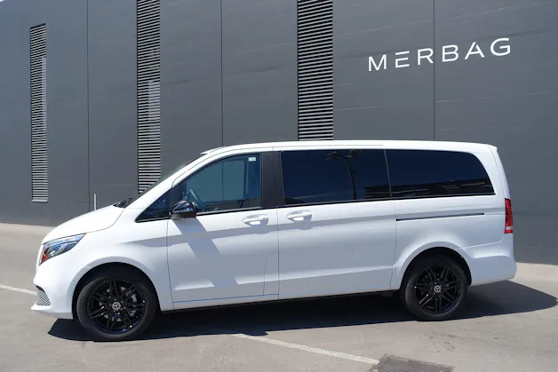 Mercedes-Benz V 300 d lang Avantgarde 4Matic 9G-Tronic