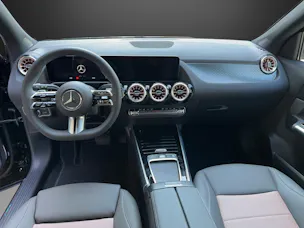 Mercedes-Benz EQA 300 4Matic