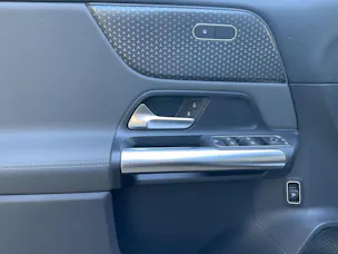 Mercedes-Benz EQA 300 4Matic