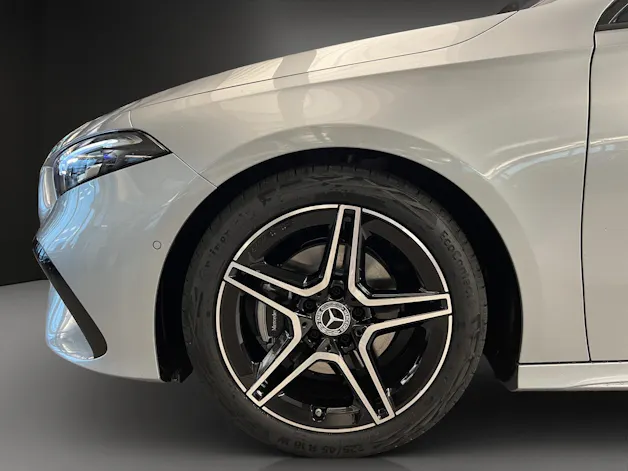 Mercedes-Benz A 180 Night Star 7G-DCT