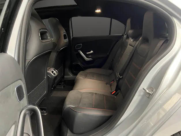 Mercedes-Benz A 180 Night Star 7G-DCT