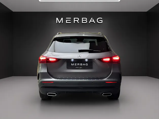 Mercedes-Benz GLA 250 e 8G-DCT