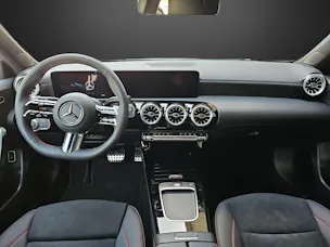 Mercedes-Benz A 250 e 8G-DCT