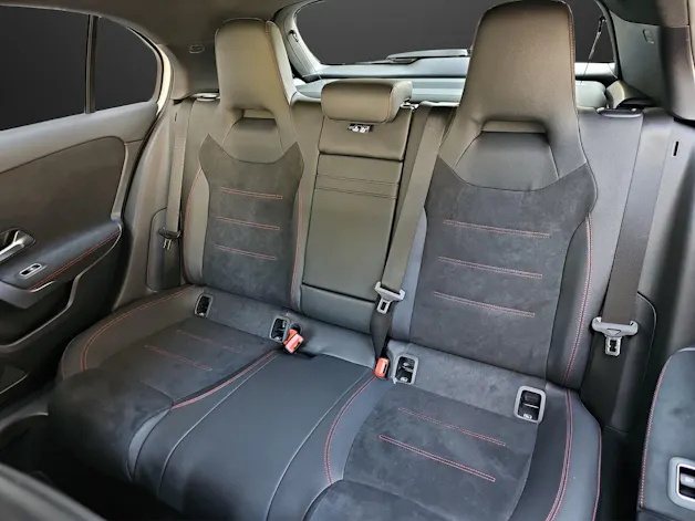 Mercedes-Benz A 250 e 8G-DCT