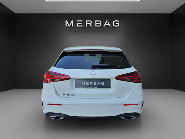 Mercedes-Benz A 250 e 8G-DCT