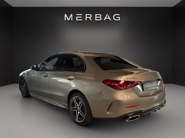 Mercedes-Benz C 300e 4 Matic AMG Line