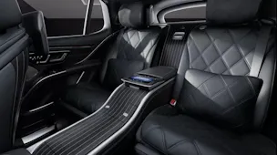 Mercedes-Benz EQS SUV 680 Maybach