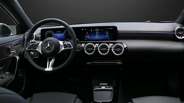 Mercedes-Benz A 250 e EQ Star 8G-DCT
