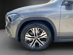 Mercedes-Benz GLA 220 4Matic 8G-DCT