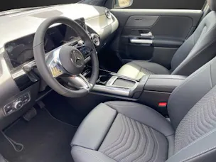 Mercedes-Benz GLA 220 4Matic 8G-DCT