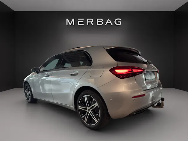 Mercedes-Benz A 250 e EQ Star 8G-DCT