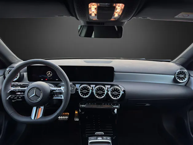 Mercedes-Benz A 250 e EQ Star 8G-DCT