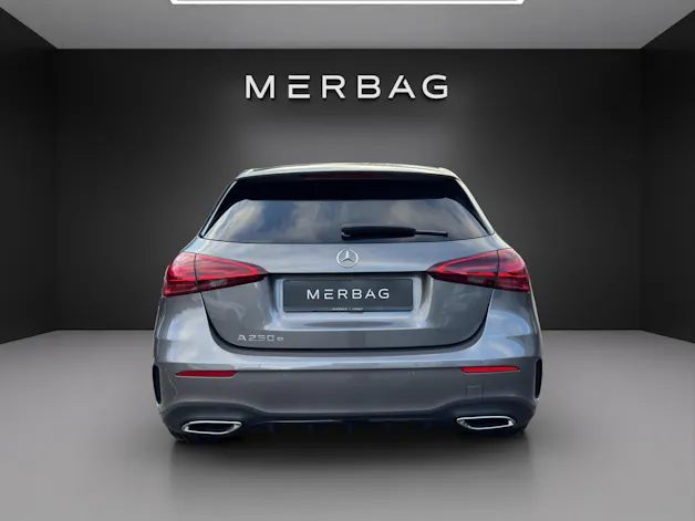 Mercedes-Benz A 250 e EQ Star 8G-DCT