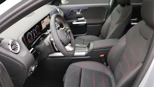 Mercedes-Benz GLA 220d 4Matic 8G-DCT