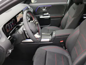Mercedes-Benz GLA 220d 4Matic 8G-DCT