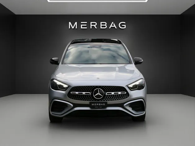 Mercedes-Benz GLA 220d 4Matic 8G-DCT