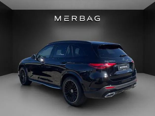 Mercedes-Benz GLC 300 de 4M 9G-Tronic