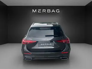 Mercedes-Benz C 300 e T AMG Line