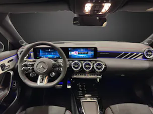 Mercedes-Benz CLA Shooting Brake 35 AMG 4Matic 8G-DCT