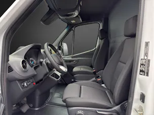 Mercedes-Benz eSprinter 415