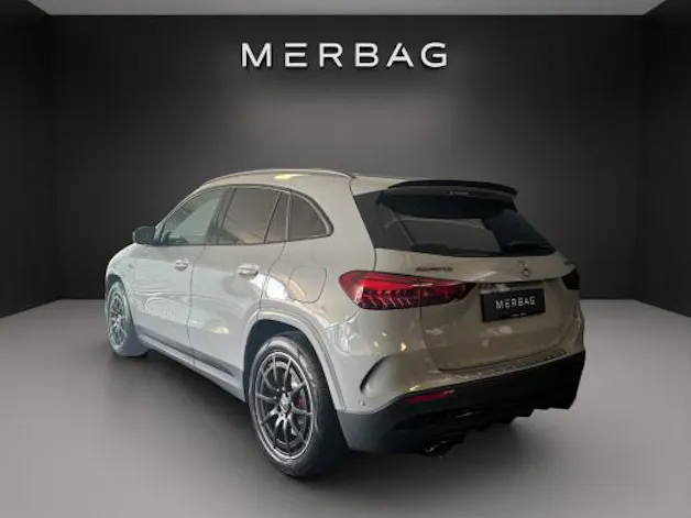 Mercedes-Benz GLA AMG 35 4Matic 8G-DCT