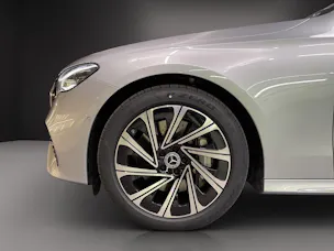 Mercedes-Benz E 220 d 4Matic
