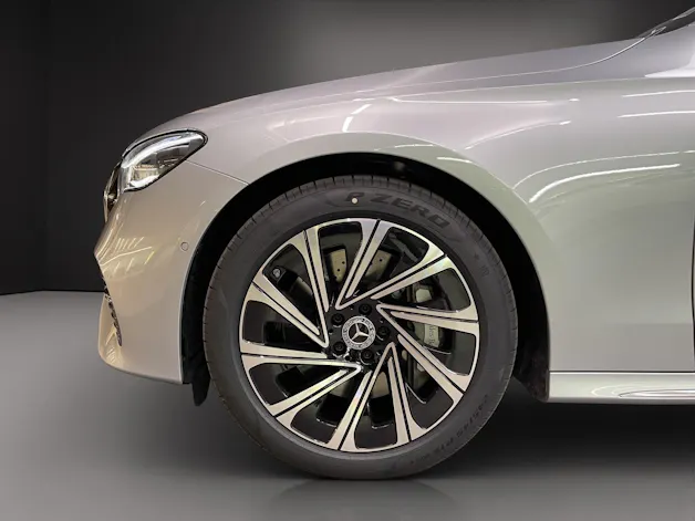 Mercedes-Benz E 220 d 4Matic