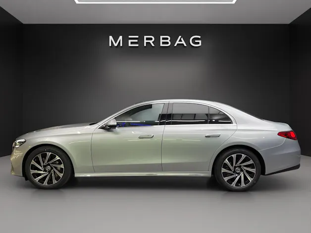 Mercedes-Benz E 220 d 4Matic