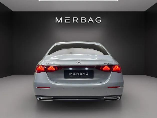 Mercedes-Benz E 220 d 4Matic