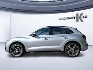 AUDI Q5 2.0 TDI sport quattro S-tronic