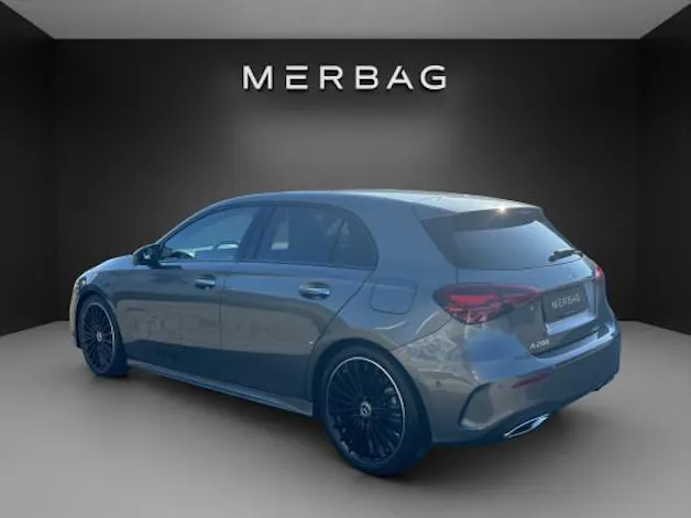 Mercedes-Benz A 200 7G-DCT