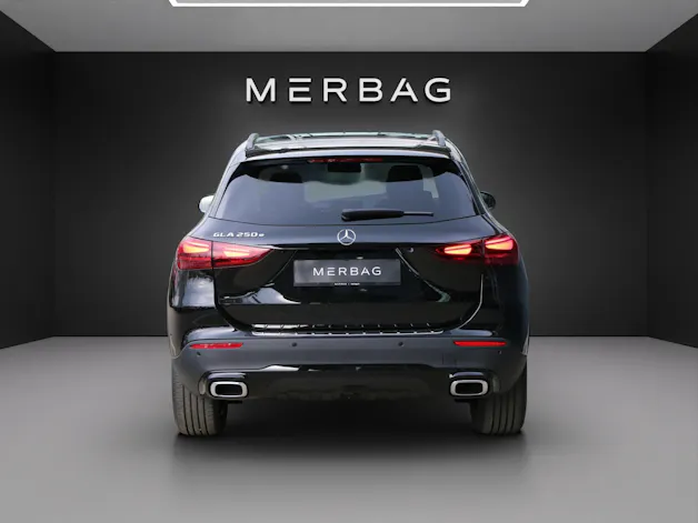 Mercedes-Benz GLA 250 e 8G-DCT