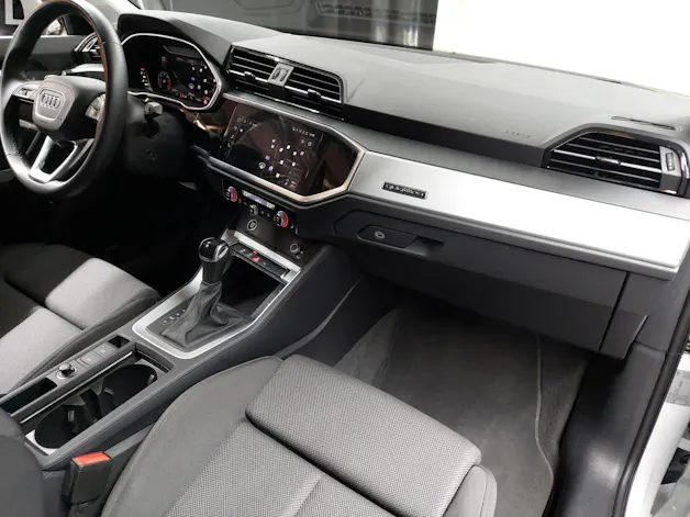 Audi Q3 35 TDI S line quattro S-tronic