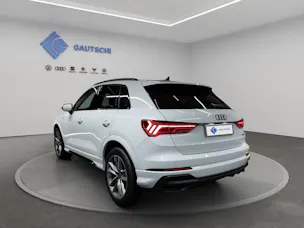 Audi Q3 35 TDI S line quattro S-tronic