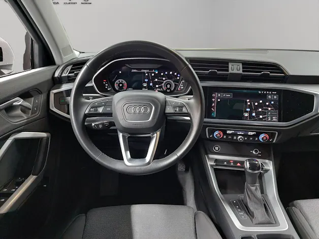 Audi Q3 35 TDI S line quattro S-tronic