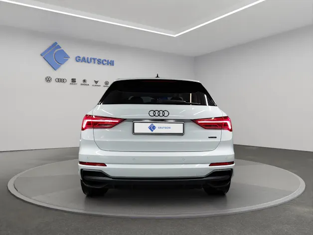 Audi Q3 35 TDI S line quattro S-tronic