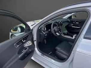 Mercedes-Benz C 200 T 4 Matic