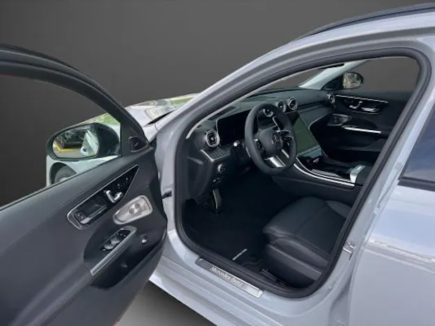 Mercedes-Benz C 200 T 4 Matic