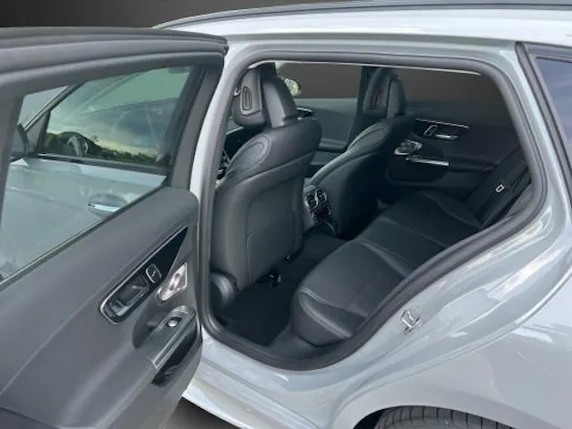 Mercedes-Benz C 200 T 4 Matic