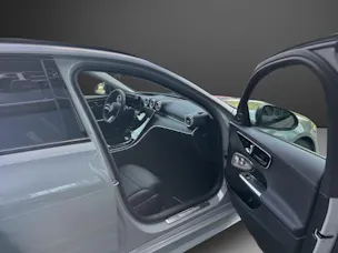 Mercedes-Benz C 200 T 4 Matic
