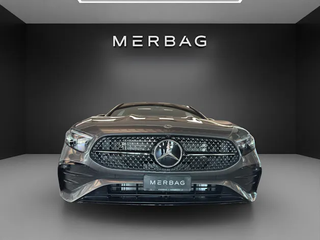 Mercedes-Benz A 250 4Matic 8G-DCT AMG Line
