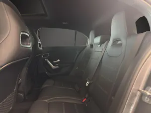 Mercedes-Benz A 250 4Matic 8G-DCT AMG Line